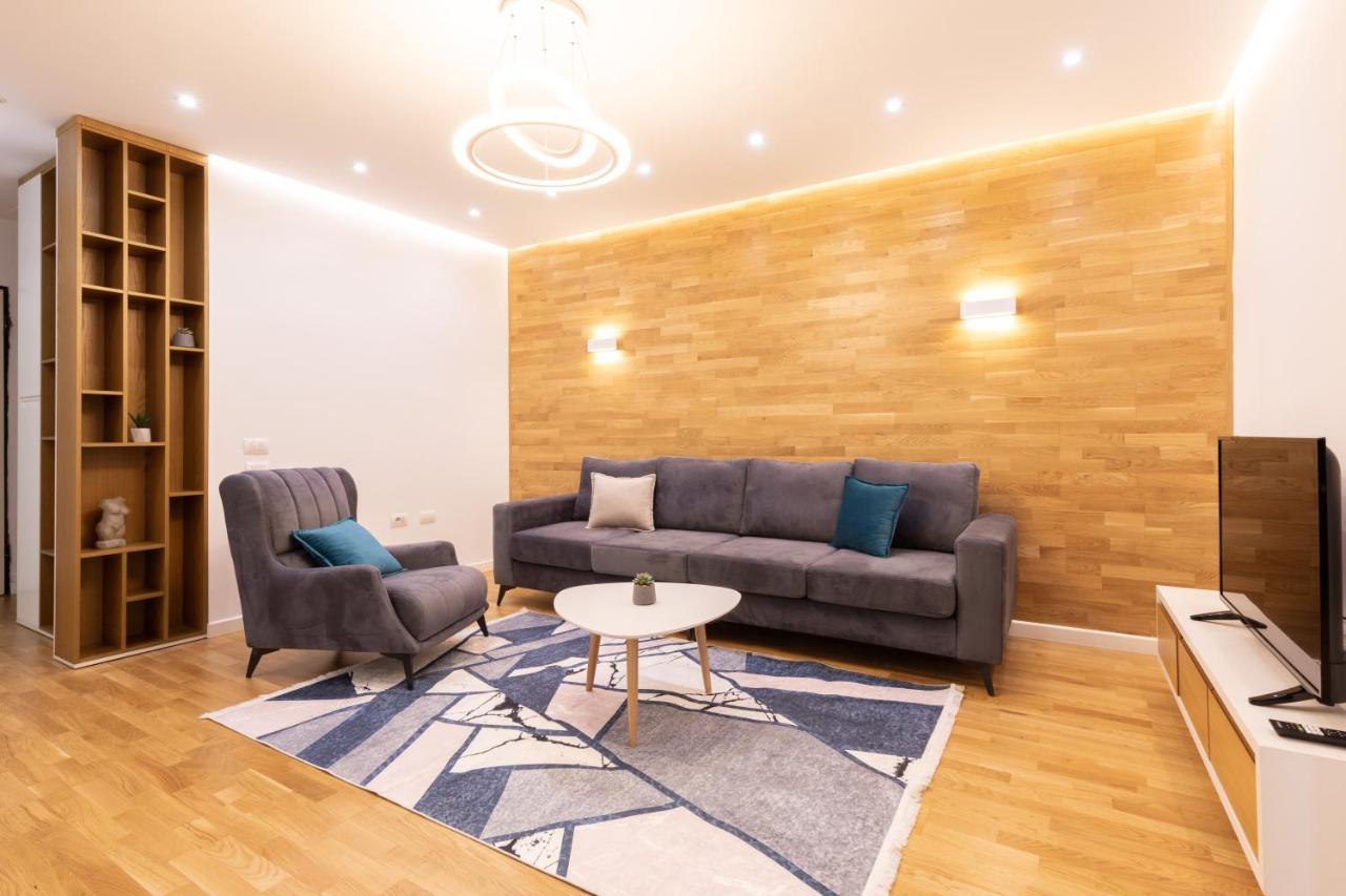 Exclusive 2 Bedrooms Apartment Tirana Exterior foto